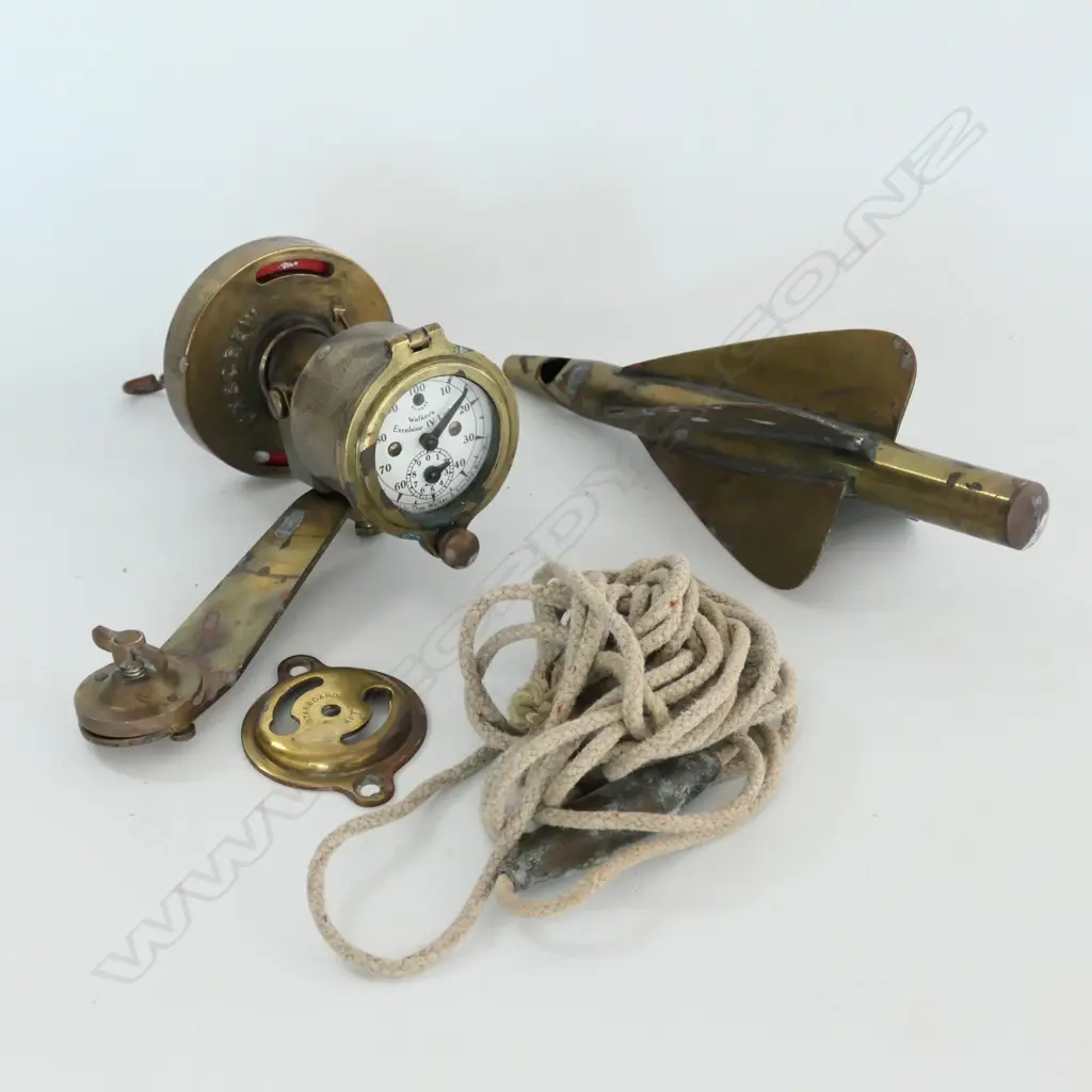 THOMAS WALKER & SONS 'EXCELSIOR IV' TAFFRAIL SHIP'S LOG (3 PARTS) Image 1++
